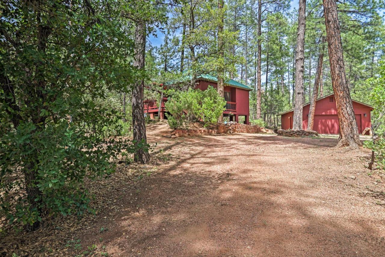 Romantic Strawberryandpine Studio Cabin With Deck! Екстер'єр фото
